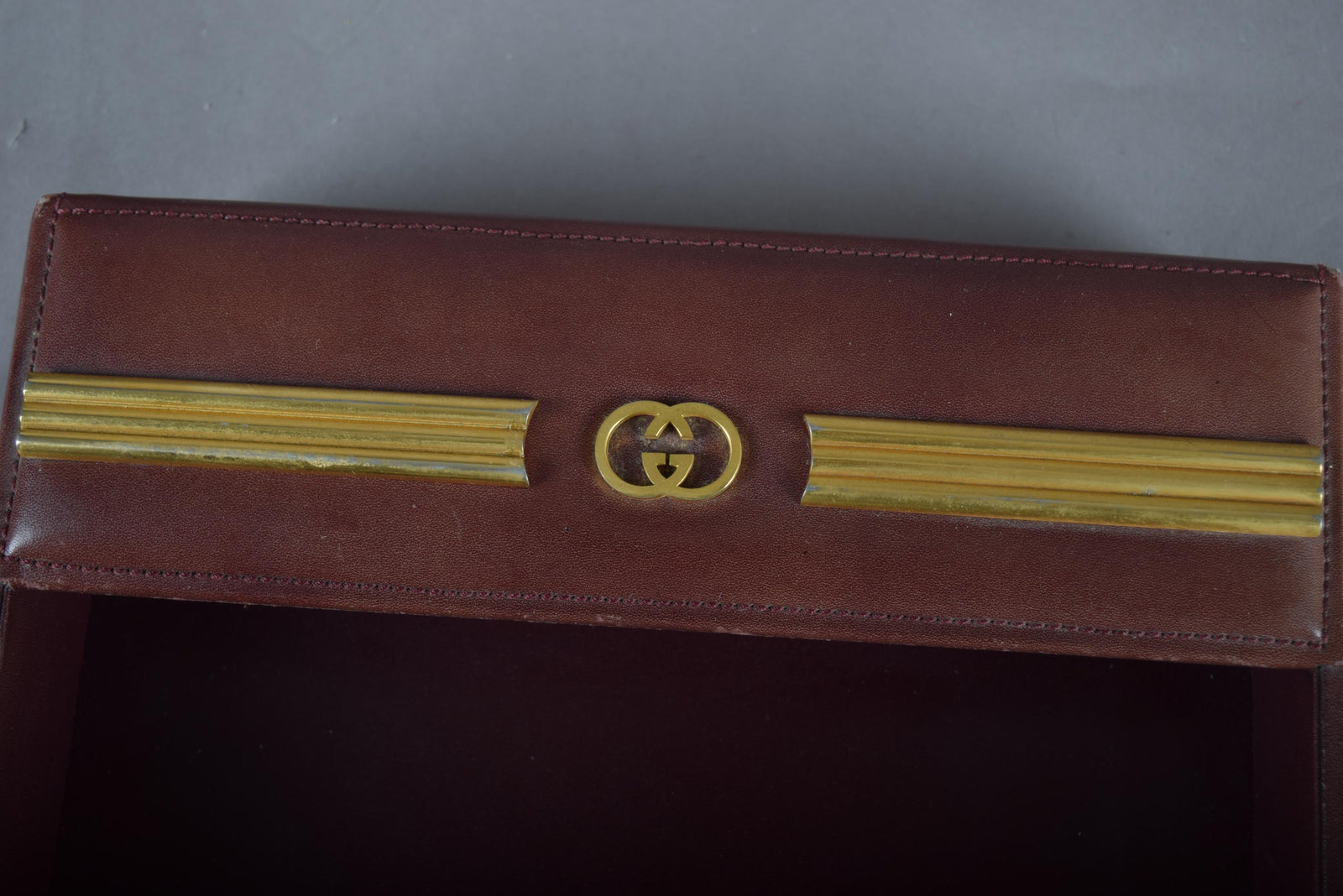 Vintage 1970s Gucci Red Leather Desk Tray – Gold Double-G Logo Paper Organizer, Rare Designer Office Accessory