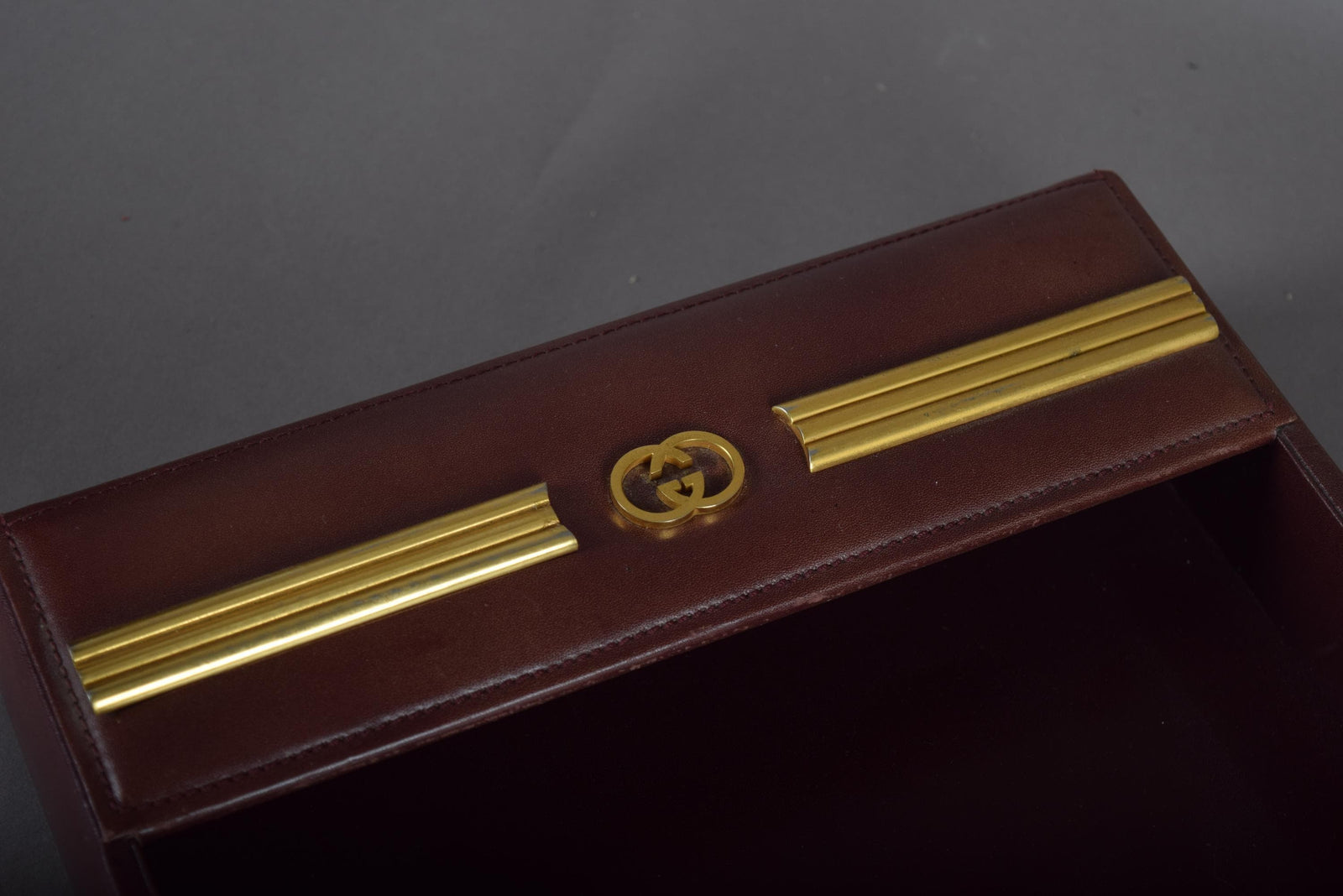Vintage 1970s Gucci Red Leather Desk Tray – Gold Double-G Logo Paper Organizer, Rare Designer Office Accessory
