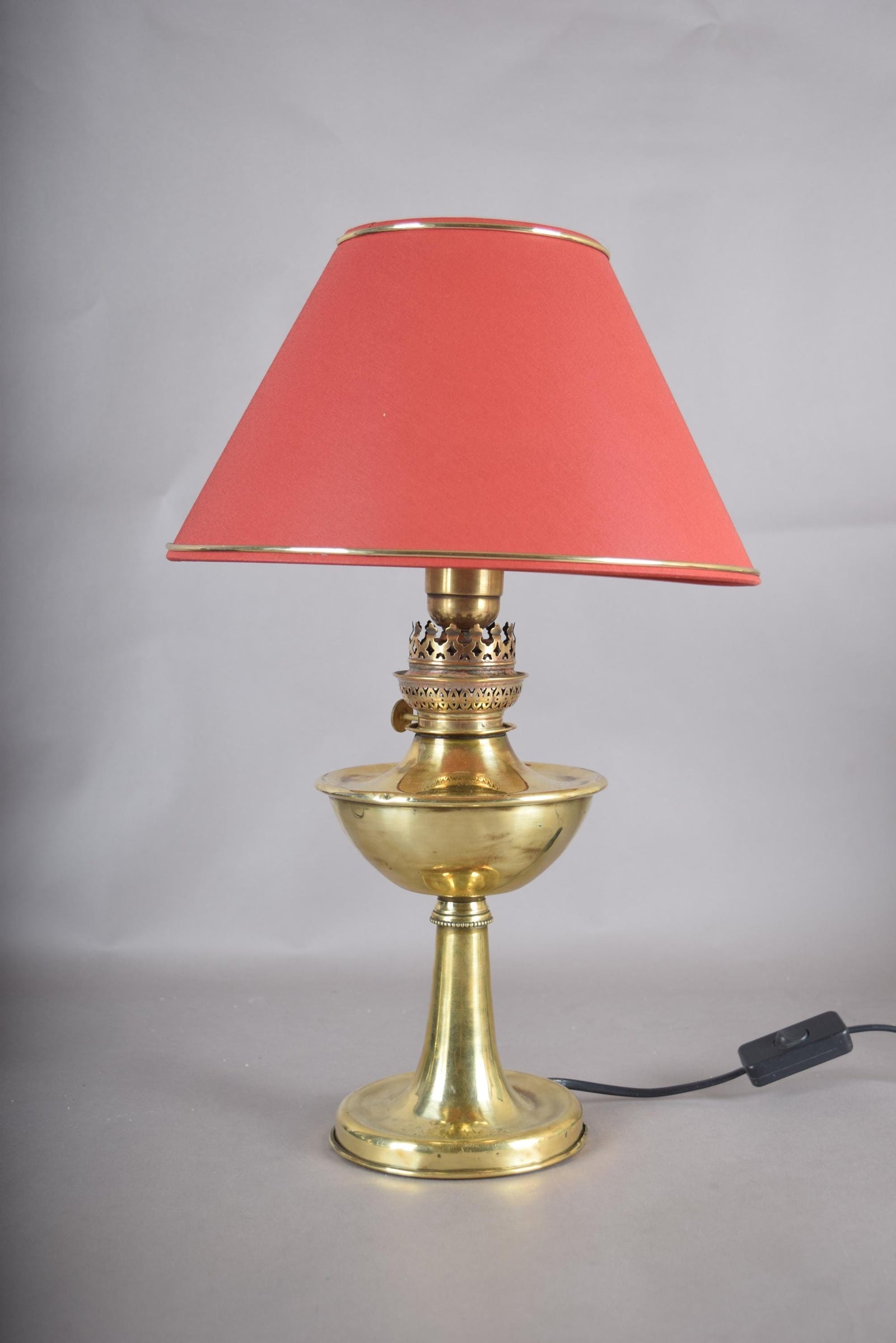 Antique Brass Oil Lamp, Electrified — Victorian Style Table Lamp, 19th Century