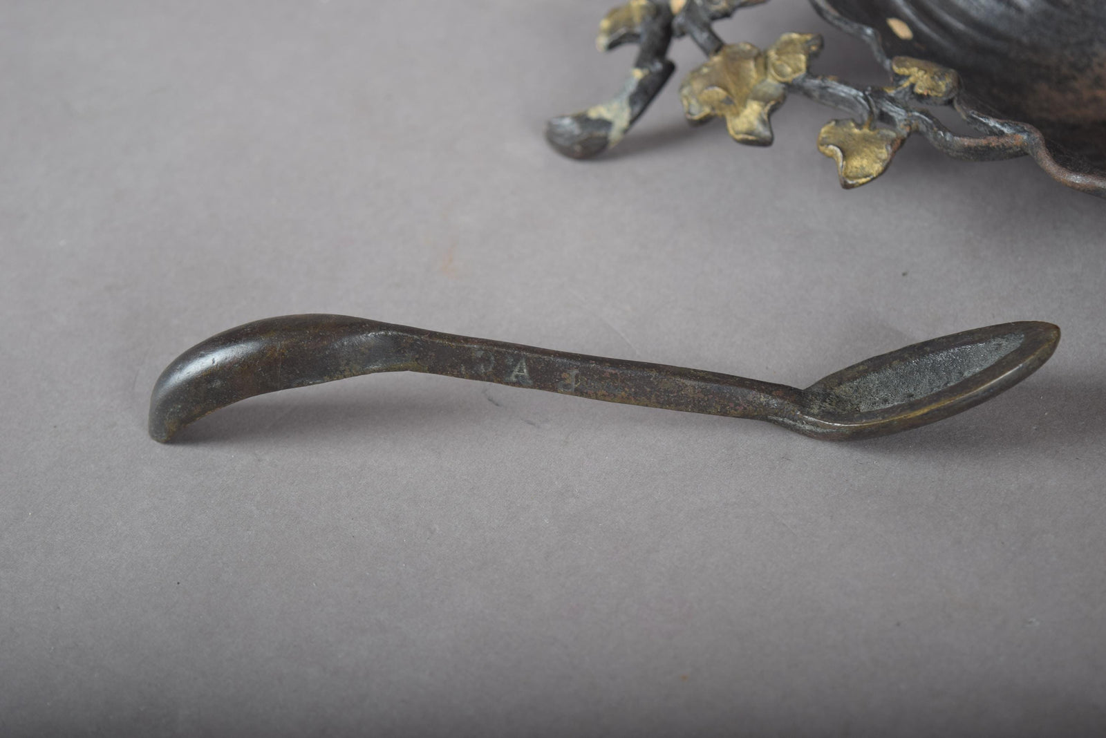 Antique Bronze-Toned Inkwell, Ivy Relief Design — French Art Nouveau, Circa 1900