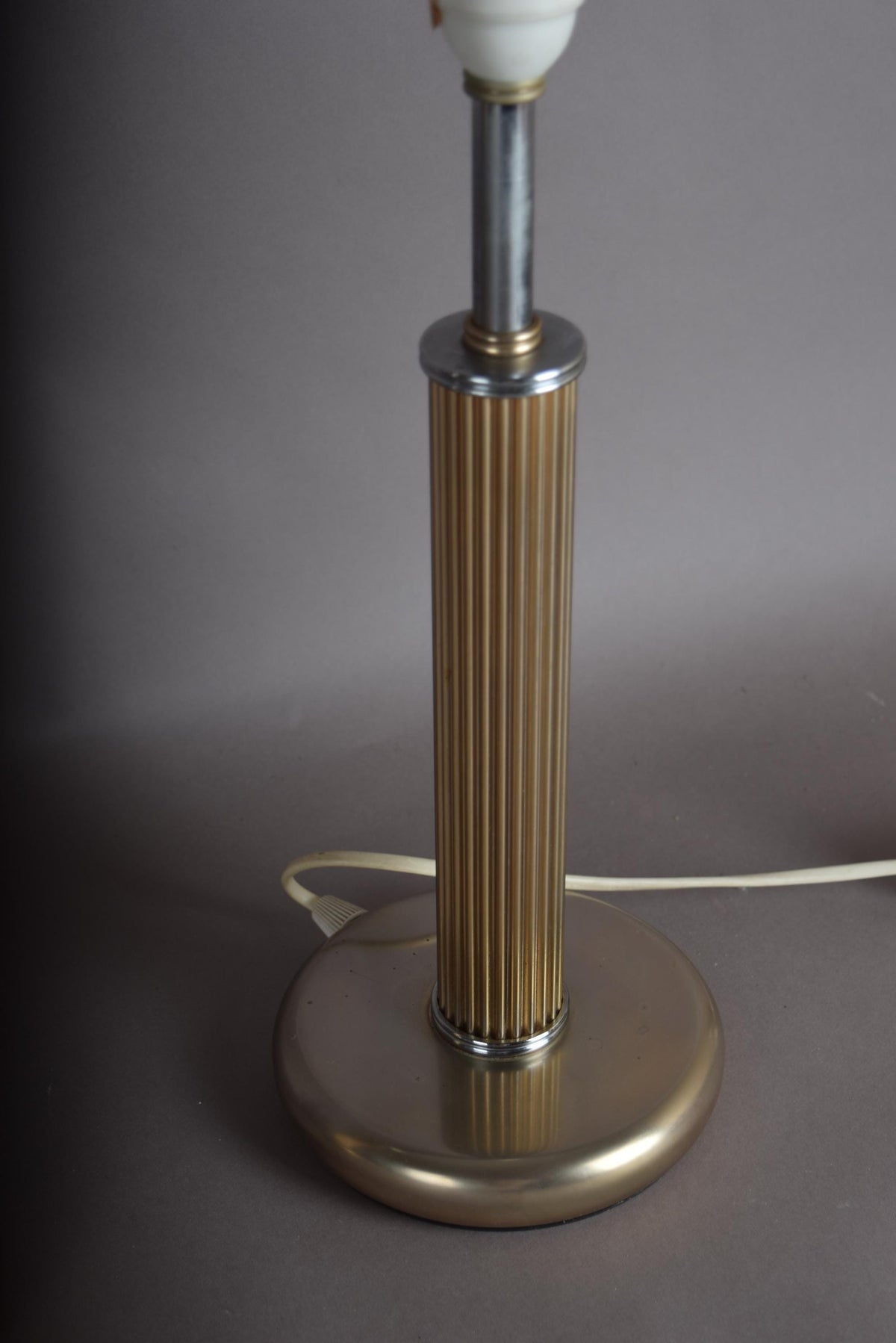 Pair of Mid-Century Modern Style Metal Table Lamps, Fluted Column, 1980s