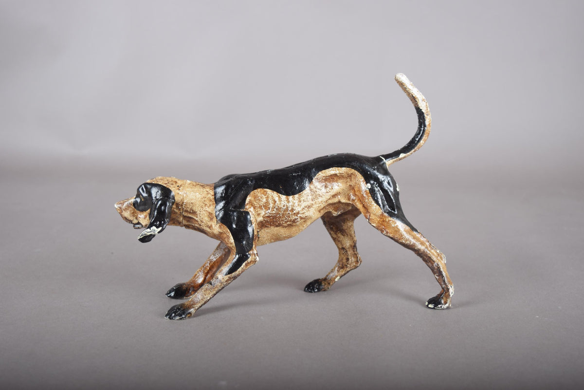 Vintage Circa 1930-1960 Hand-Painted Cast Metal Foxhound Figurine – English Sporting Country Decor Collectible