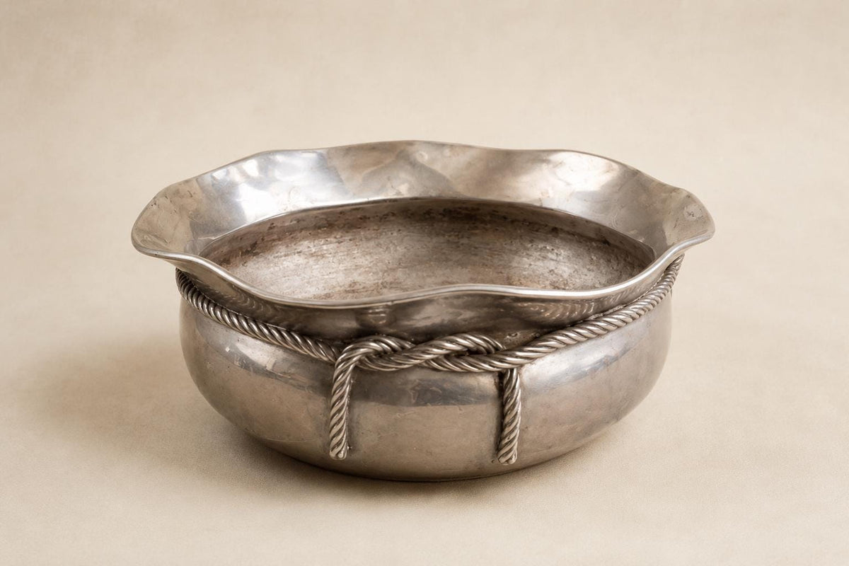Vintage Ercuis Silver-Plated Bowl with Rope-Knot Border and Scalloped Rim, 20.5 cm