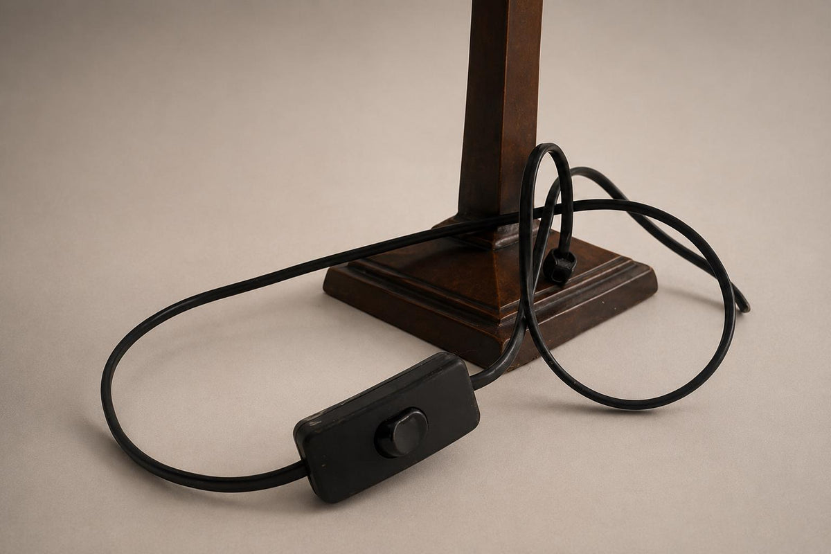 Green Glass Banker's Desk Lamp, Bronze-Tone Metal Base, Emeralite Style Lighting