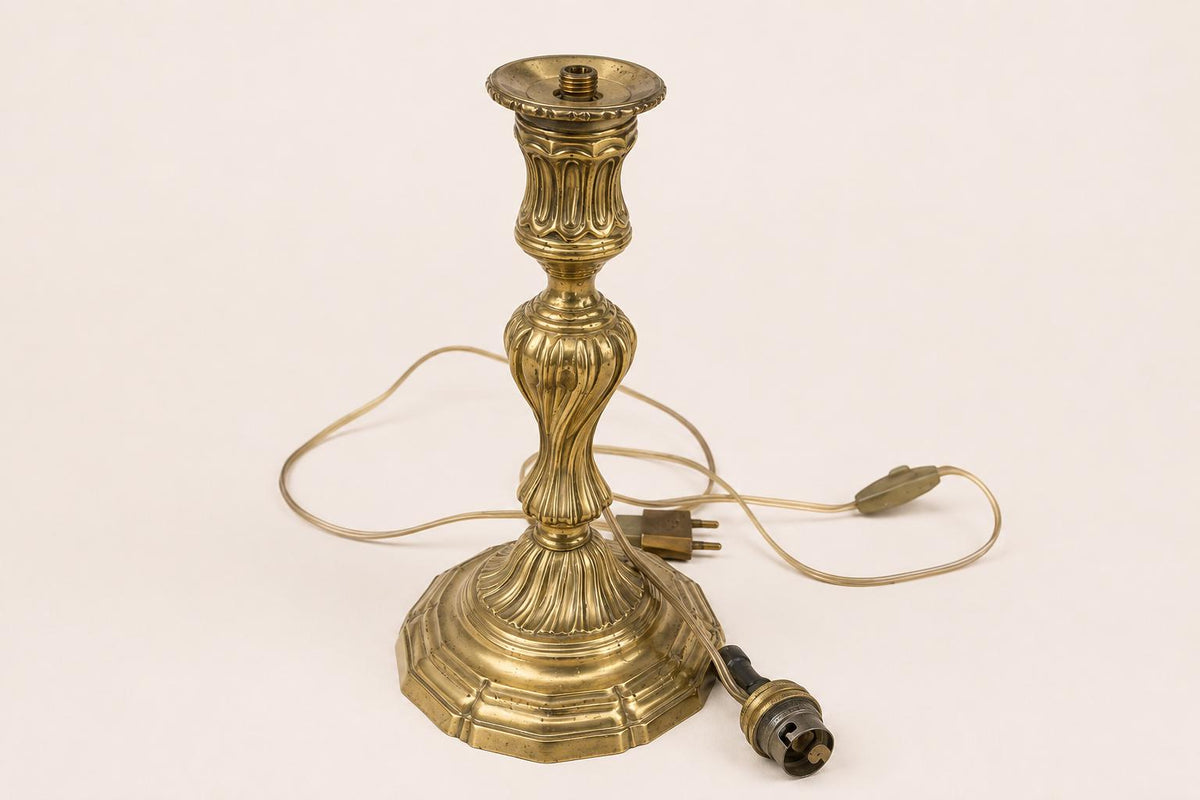 Vintage Solid Brass Table Lamp, Fluted Column, Stepped Circular Base, Classic Vintage Lighting, Circa 1950s