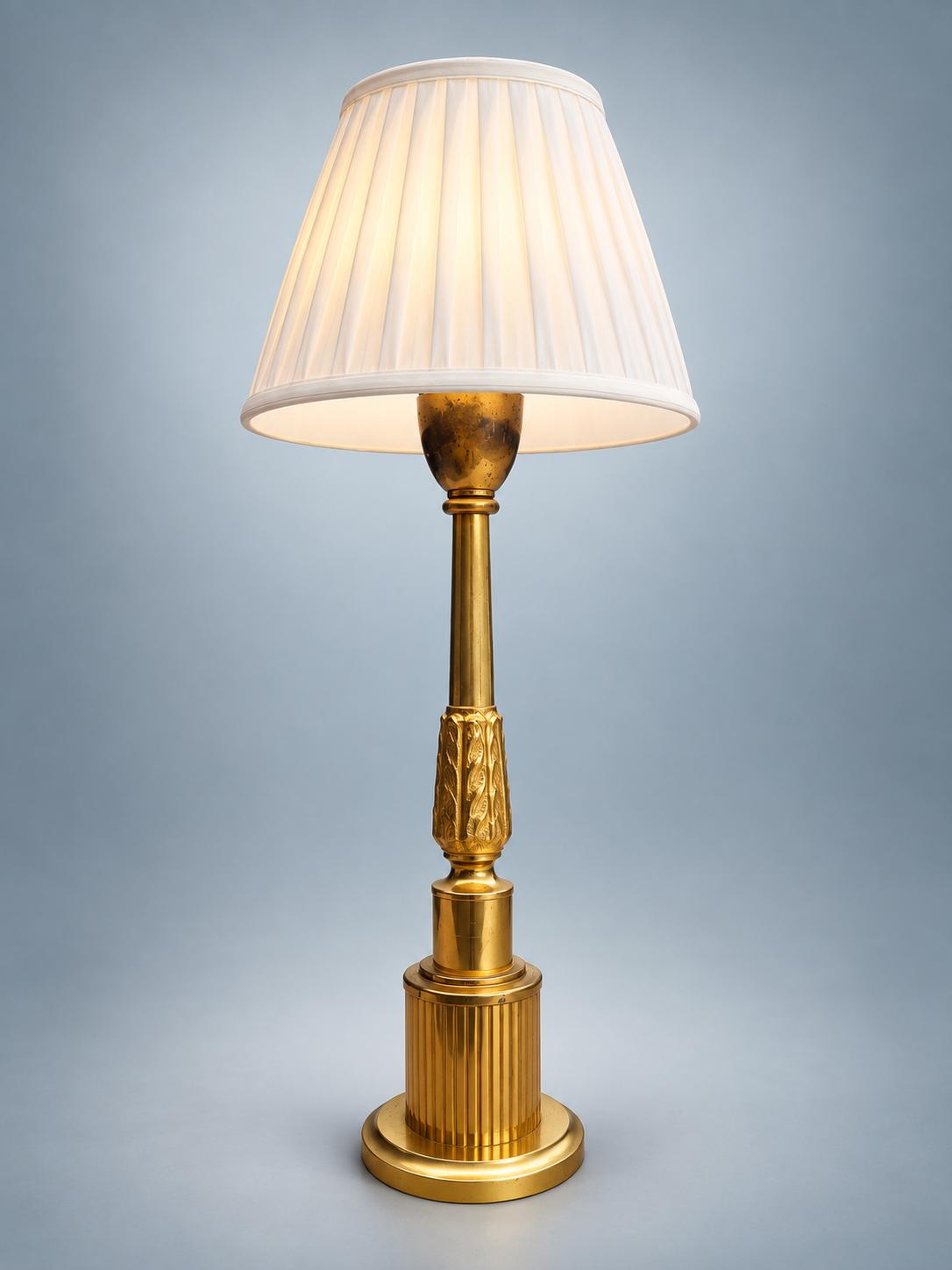 Vintage Brass Column Table Lamp with Dark Turned Column Accent — Stepped Square Base, Pleated Shade