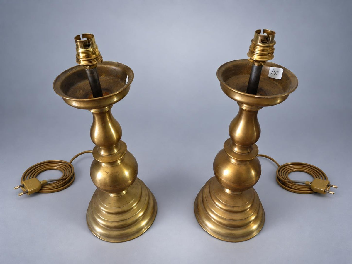 Pair of Electrified Candlestick-Form Table Lamps in Brass-Toned Metal 38 x 14 cm