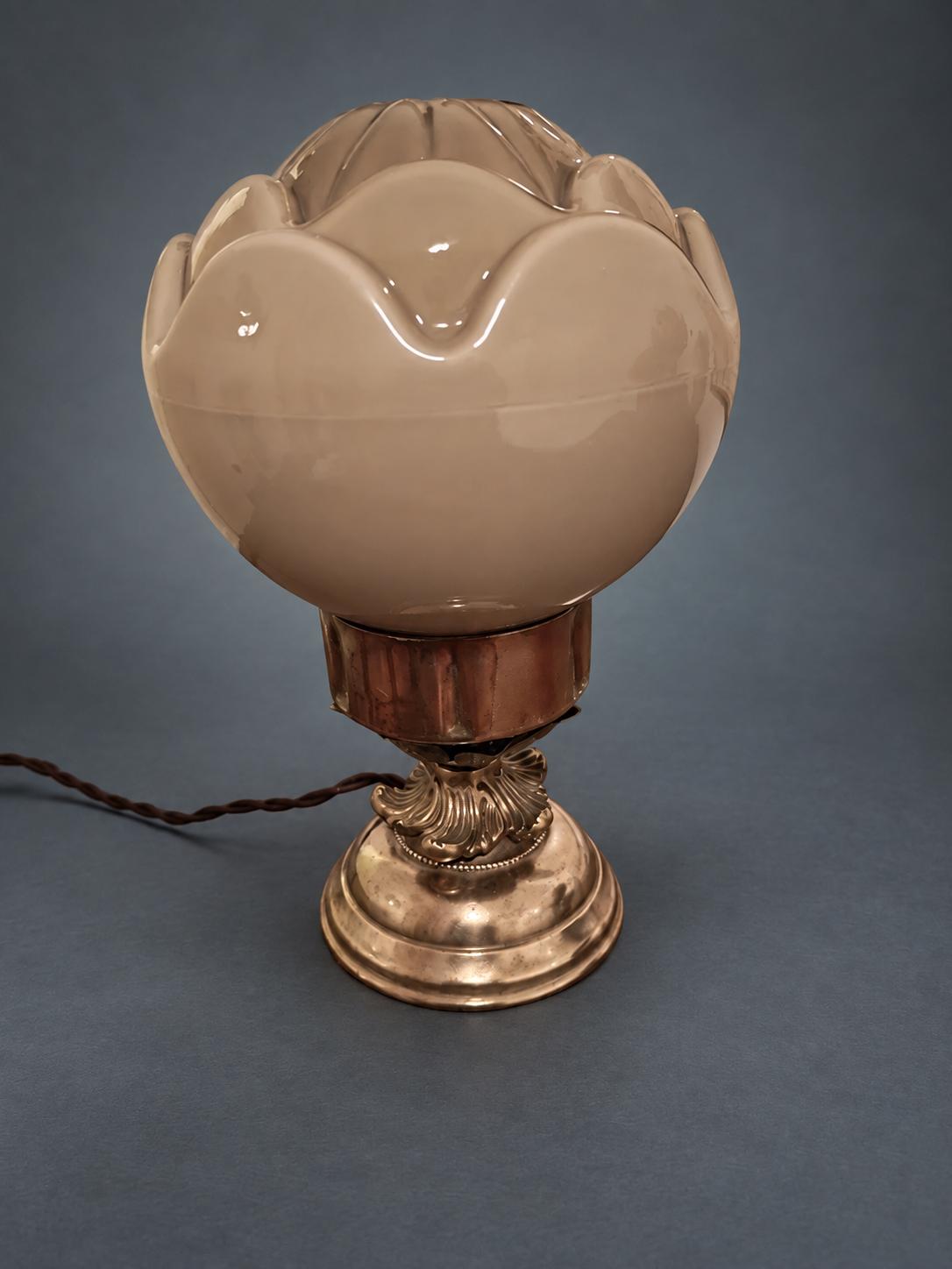 Vintage Art Deco Style Table Lamp, Tulip-Shaped Taupe Glass Globe on Silver-Tone Acanthus Base