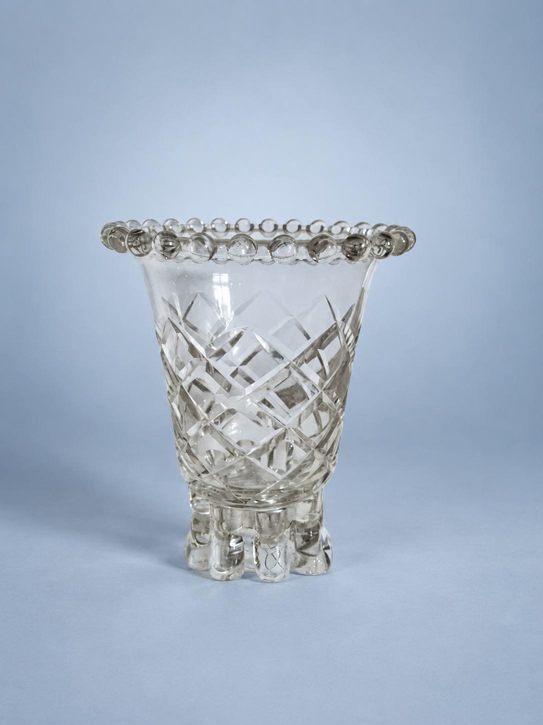 Vintage Clear Cut Crystal Vase with Beaded Scalloped Rim, Crosscut Geometric Trumpet Shape and Faceted Base, 19.5 cm