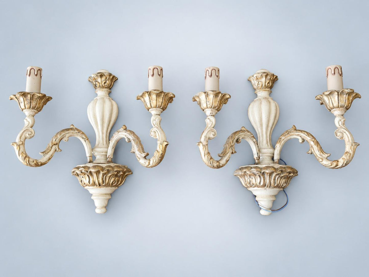 Vintage Pair of Classic Style Wooden Wall Sconces in Beige with Gold-Tone Finish