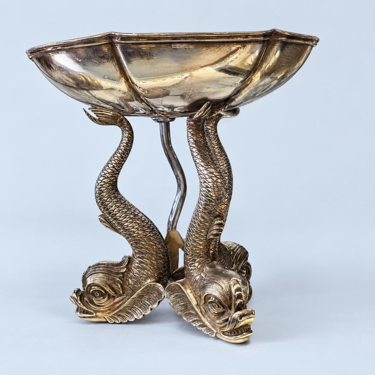 Vintage Dolphin Centerpiece Bowl, Silver-Tone Metal Fruit Stand on Three Sculptural Dolphins, Lobed Bowl, 24 cm