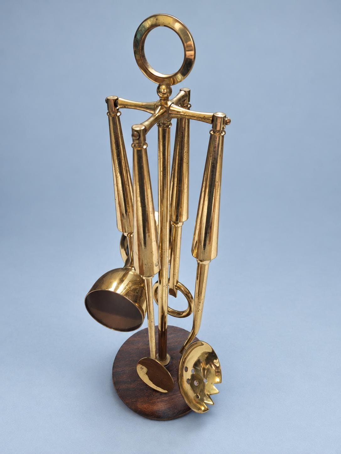 Vintage Brass Bar Tool Set on Stand, Four Cocktail Accessories with Wood and Brass Tree Stand, Bar Cart Decor, 32 cm