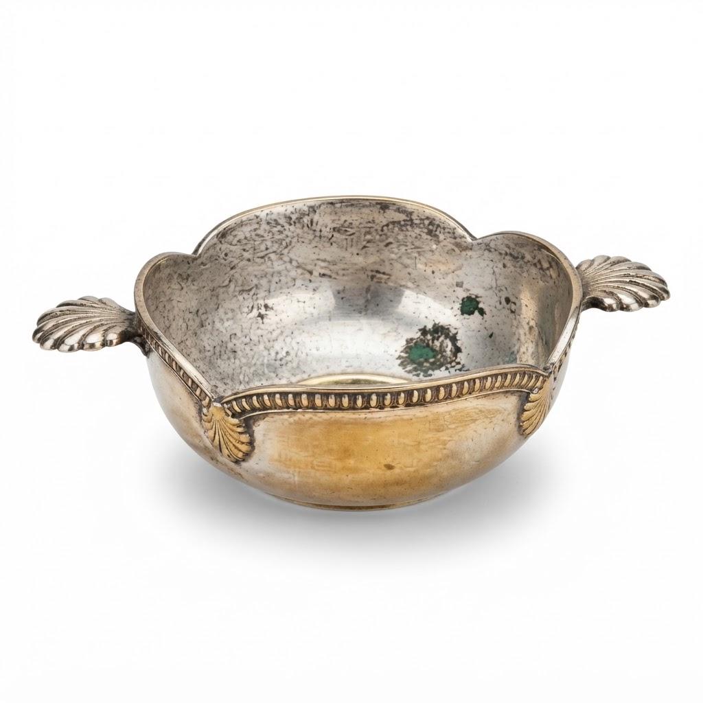 Vintage Small Lobed Dish with Shell Handles, Silver-Tone Metal Trinket Bowl with Gadrooned Border, 10.5 cm