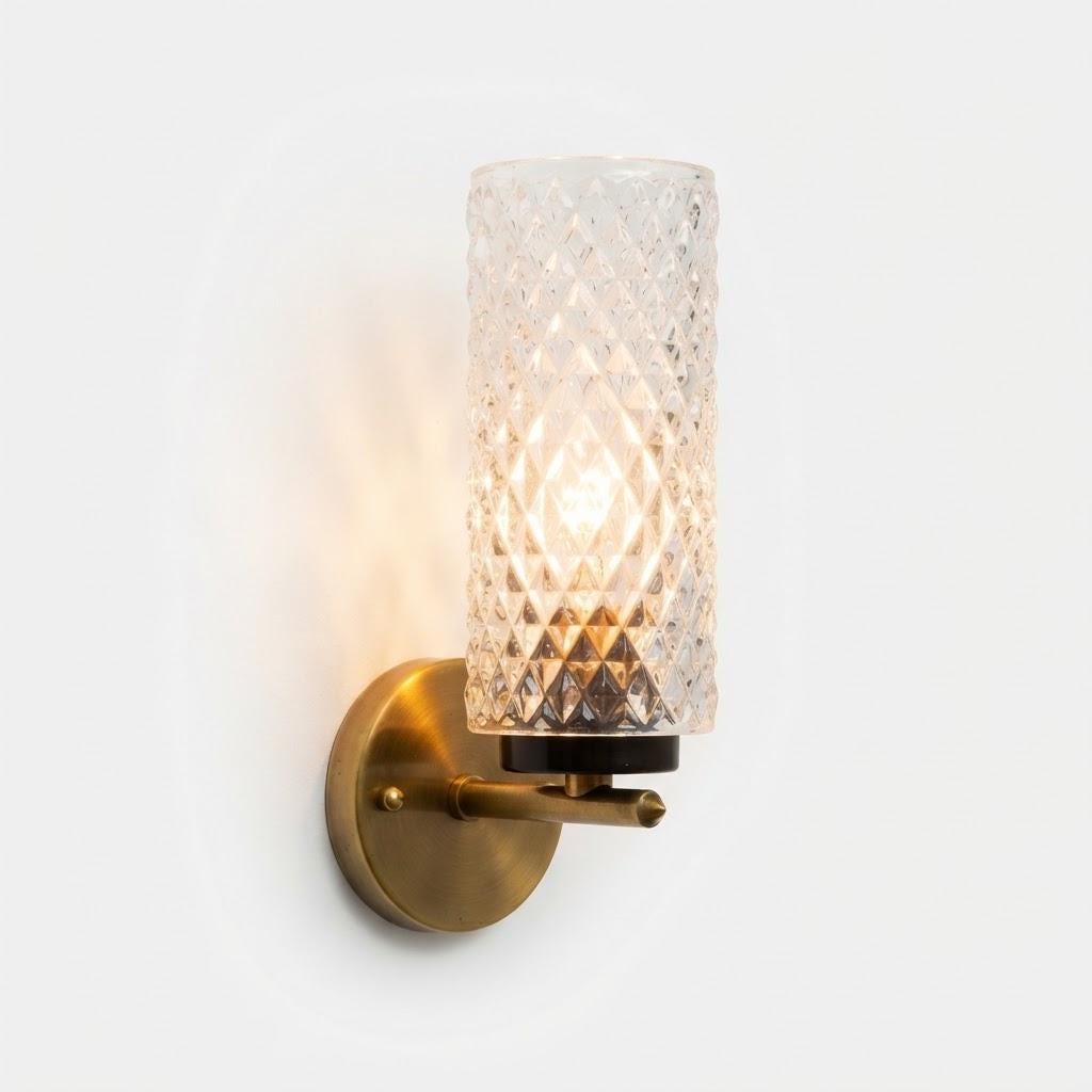 Vintage Mid-Century Wall Sconce, Brass-Tone Metal with Clear Diamond-Pattern Glass Shade, 20.5 cm