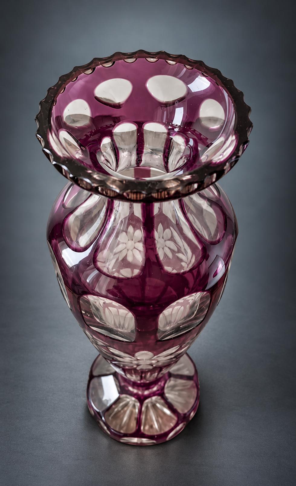Amethyst Cut-to-Clear Glass Vase, Engraved Leaf Branch and Window Cuts, Sawtooth Rim, Bohemian Style, 26.5 cm