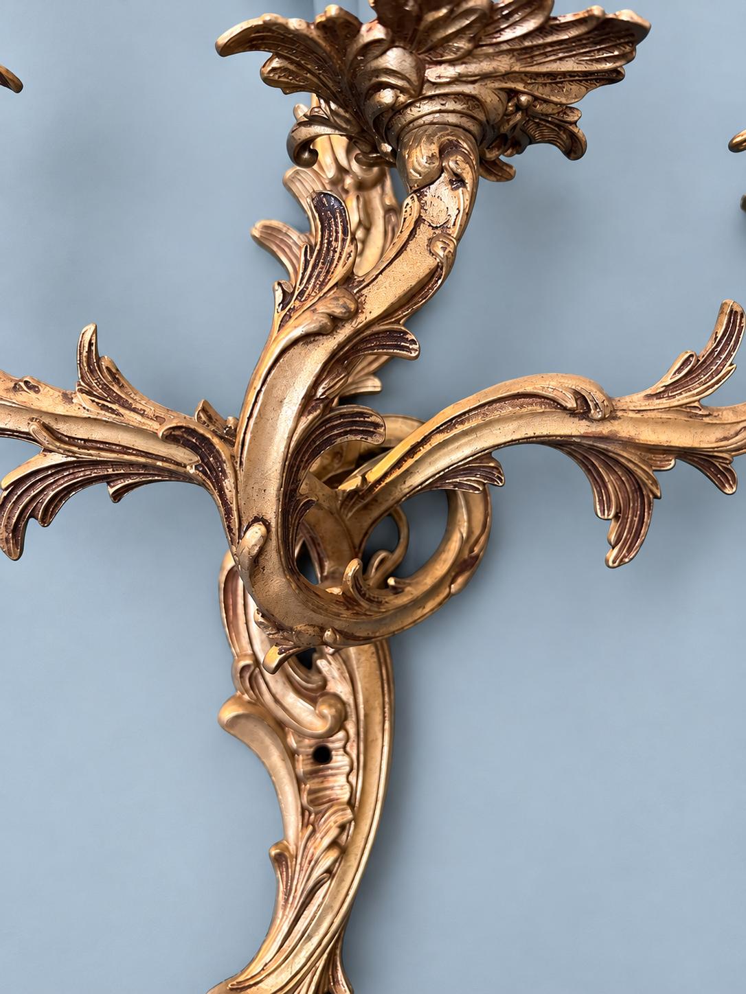 Vintage Three-Light Rococo Style Wall Sconce, Gilt Metal Acanthus Scrolls, Candle Lights, 40 × 40 cm