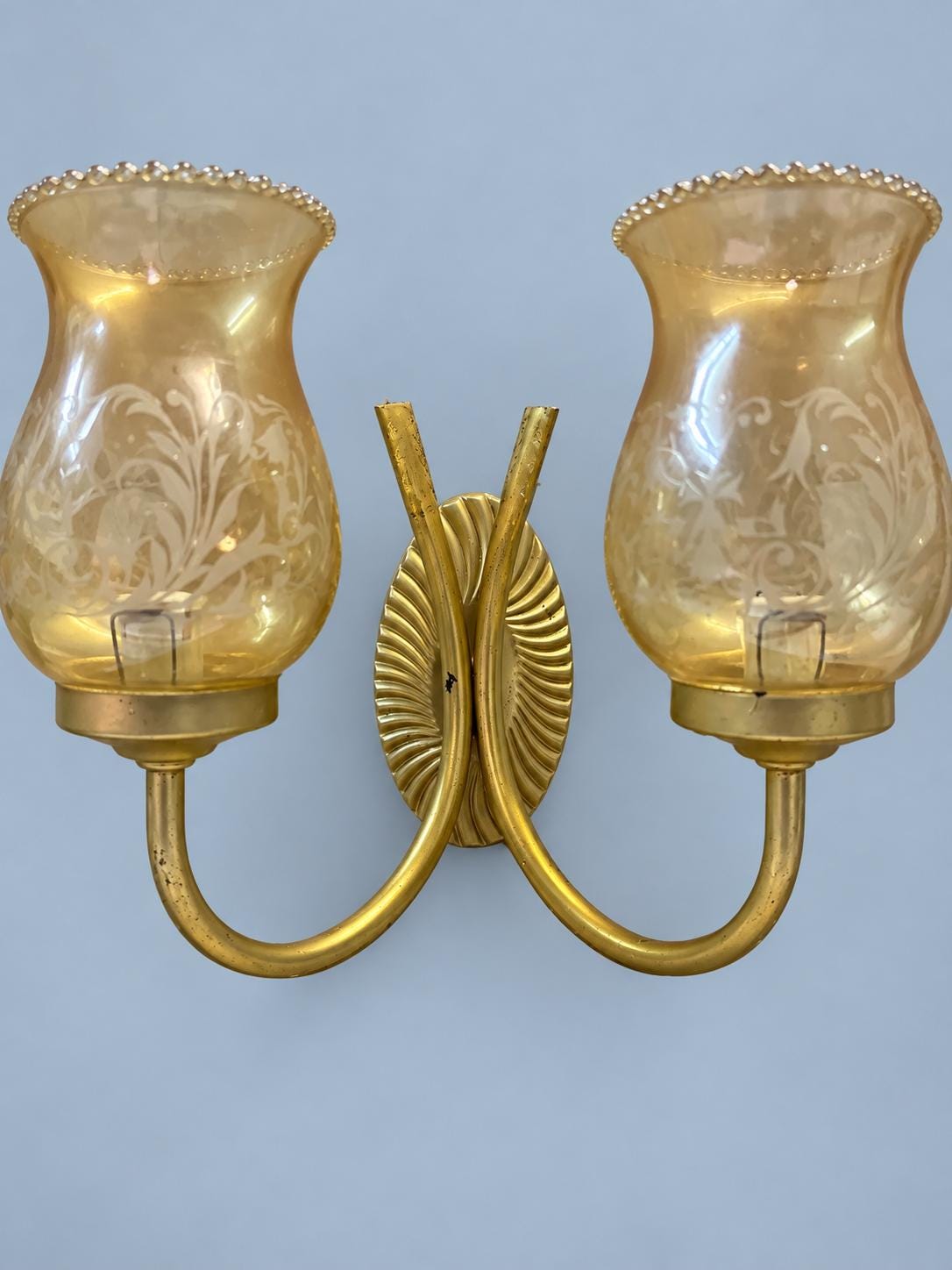Vintage Two-Arm Wall Sconce with Amber Etched Glass Hurricane Shades, Gold-Painted Metal with Fan Backplate, 22 cm