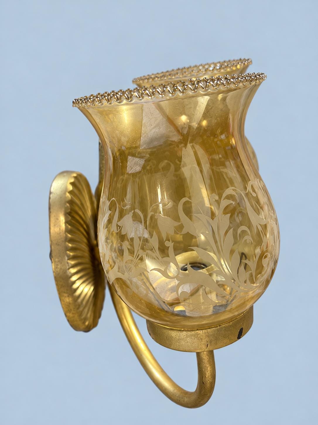 Vintage Two-Arm Wall Sconce with Amber Etched Glass Hurricane Shades, Gold-Painted Metal with Fan Backplate, 22 cm