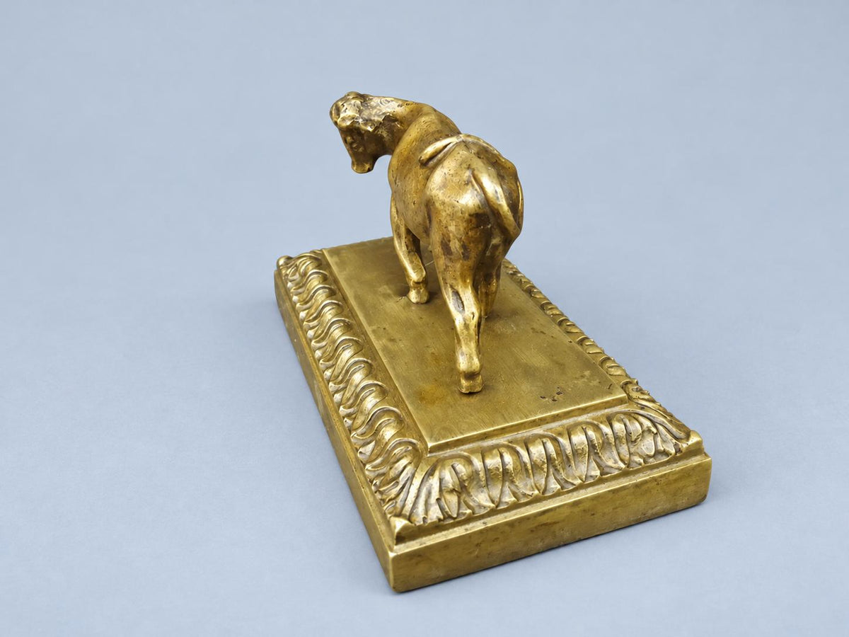 Vintage Small Animalier Cow Sculpture on Leaf-Moulded Base, Gold-Tone Metal, Attributed 19th–20th Century, 10.4 cm