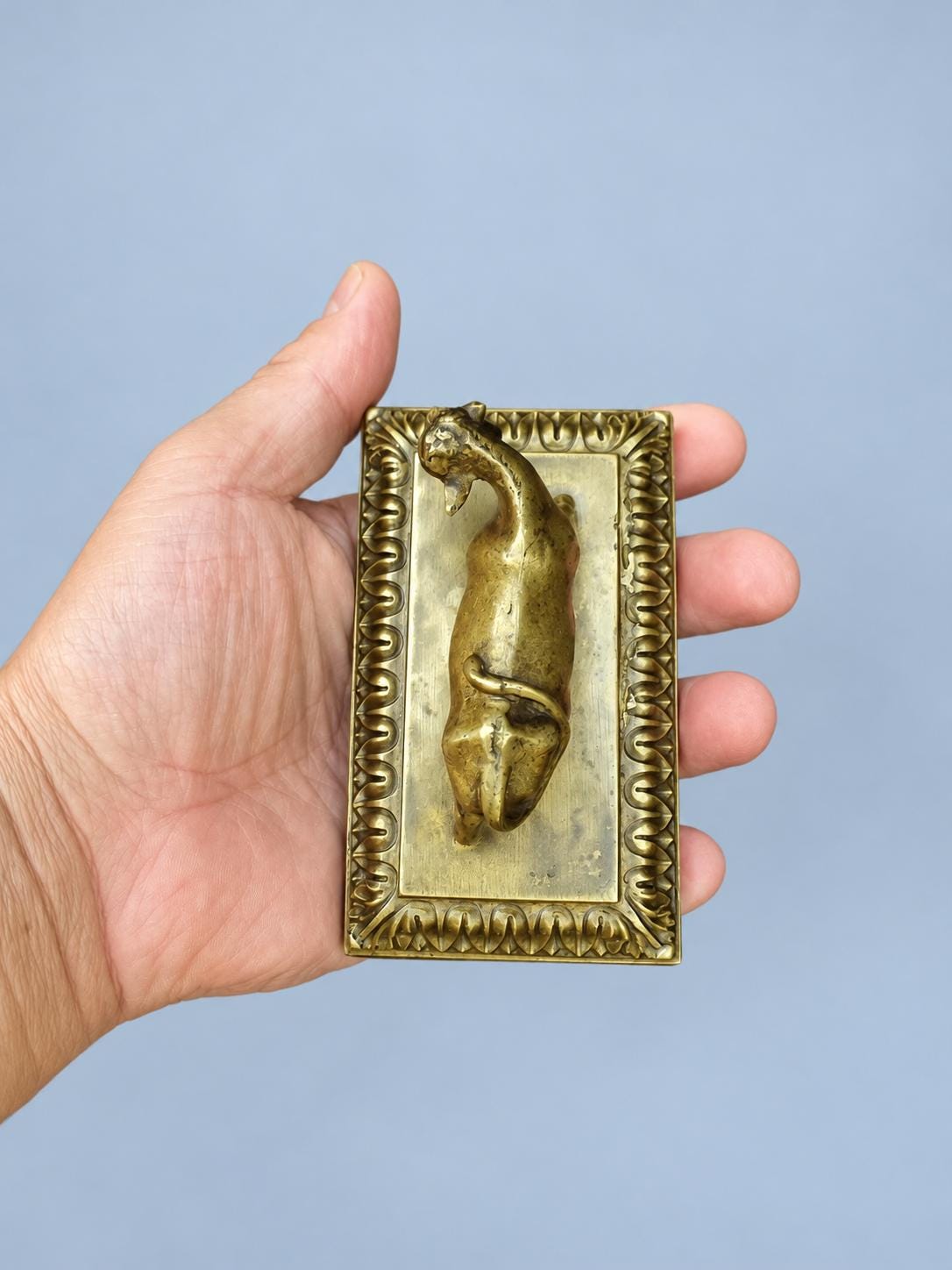 Vintage Small Animalier Cow Sculpture on Leaf-Moulded Base, Gold-Tone Metal, Attributed 19th–20th Century, 10.4 cm