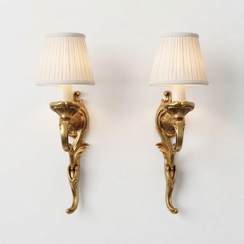 Vintage Pair of Louis XV Style Single-Light Wall Sconces, Gilt Metal Leafy Scroll Backplates with Fluted Bobèches, 22 cm