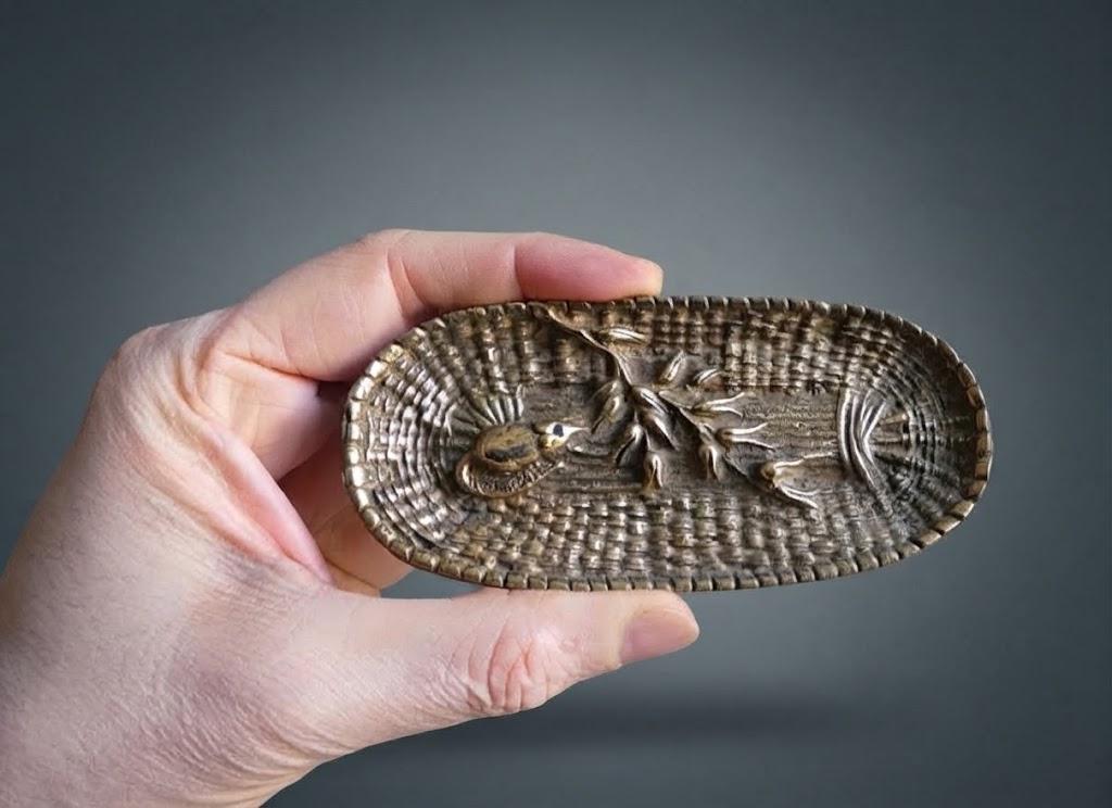 Small Brass-Tone Metal Trinket Tray with Mouse and Basketweave Relief, Oval Pin or Ring Dish, Belle Époque Style