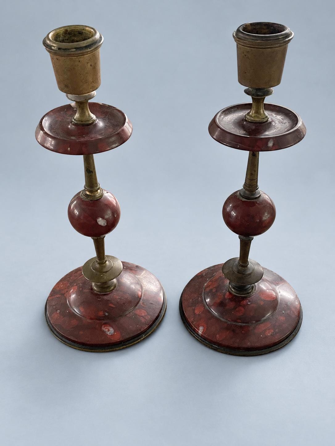 Vintage Pair of Red Marble and Brass-Tone Metal Candlesticks, Ball Knop and Domed Base, Attributed 19th Century, 21.5 cm