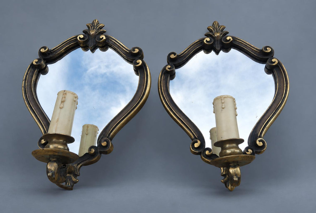 Vintage Pair of Single-Light Mirror Wall Sconces, Cartouche-Shaped Mirrors in Two-Tone Metal Frames with Palmette Crests, 29 cm