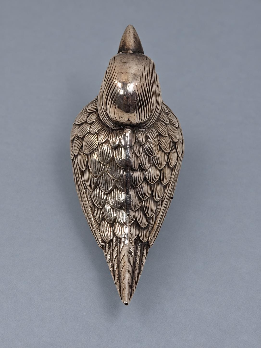 Vintage Figural Bird Salt or Pepper Shaker, Silver-Tone Metal with Finely Chased-Look Feathers, Small Table Sculpture, 7 cm
