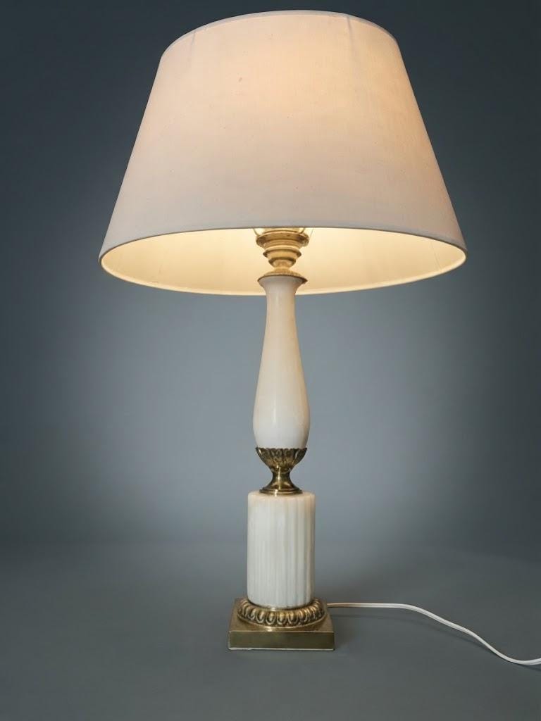 Vintage Neoclassical Style Table Lamp, White Baluster and Fluted Veined Stone Column with Gilt Metal Mounts, with Cream Shade