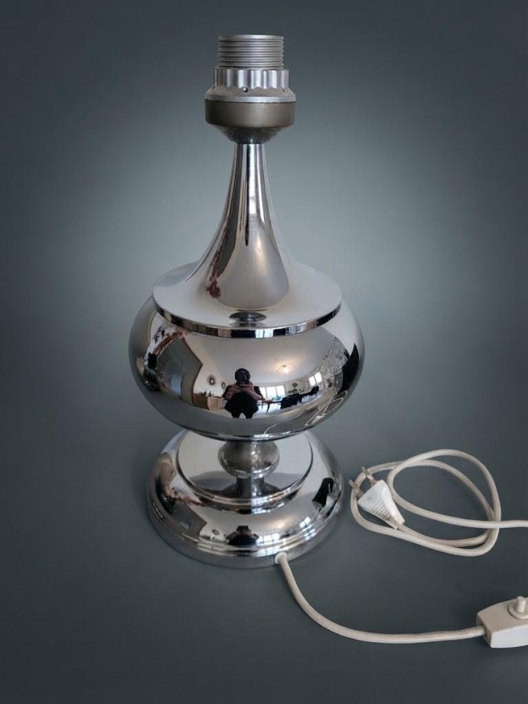 Vintage Space Age Chrome-Tone Metal Table Lamp Base, Stacked Sphere and Disc Shape, 1970s