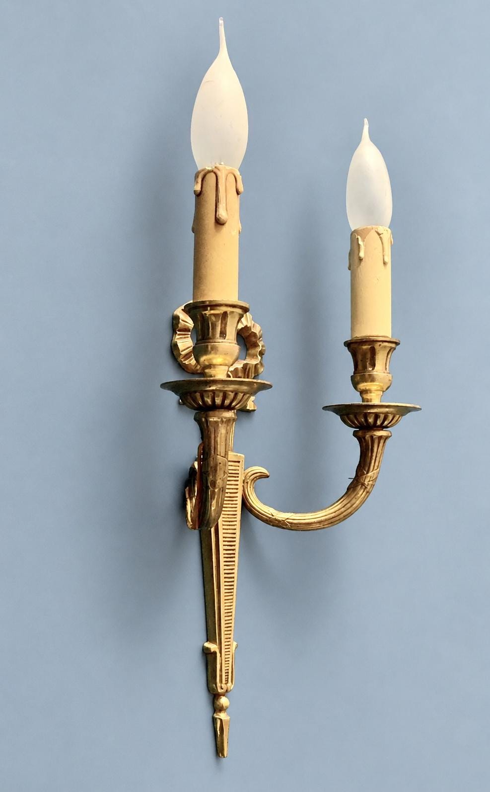 Vintage Single French Louis XVI Style Gilt Metal Two-Arm Wall Sconce with Ribbon Bow and Tapering Shaft