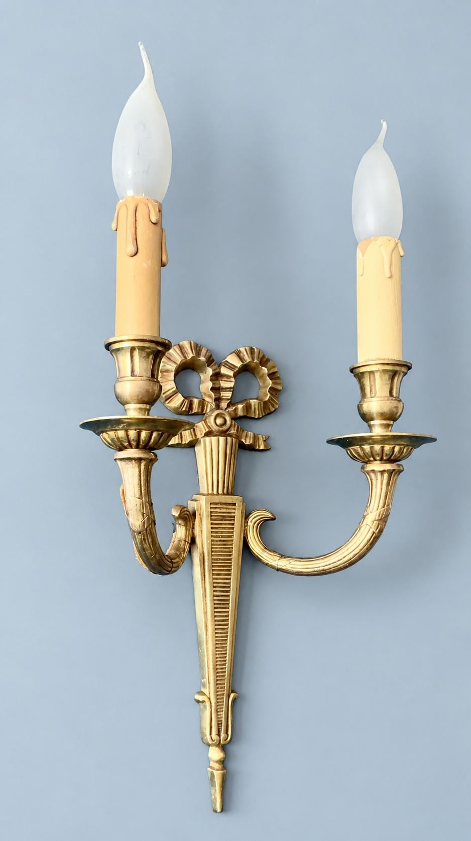 Vintage Single French Louis XVI Style Gilt Metal Two-Arm Wall Sconce with Ribbon Bow and Tapering Shaft