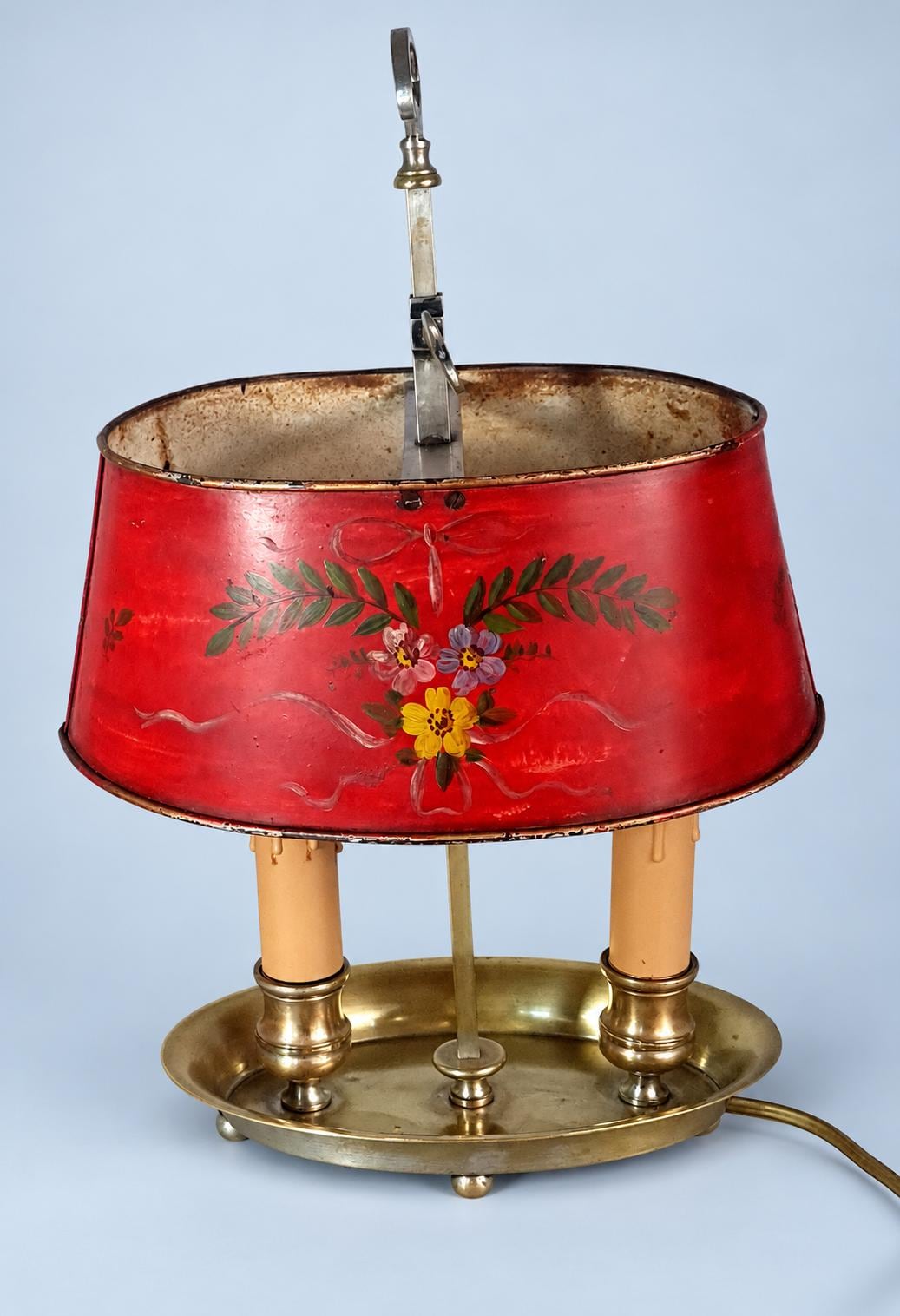 Antique Small Bouillotte Two-Light Lamp with Brass-Tone Dished Base and Painted Red Tôle Shade with Flowers and Ribbons
