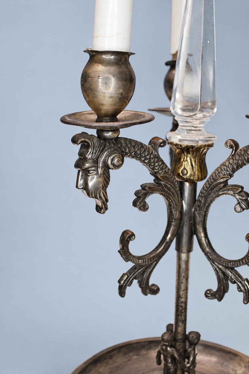 Vintage Three-Light Candelabrum Table Lamp, Silver-Tone Metal with Ram’s Head Scroll Arms, Faceted Glass Centre Spike, Gadrooned Dish Base