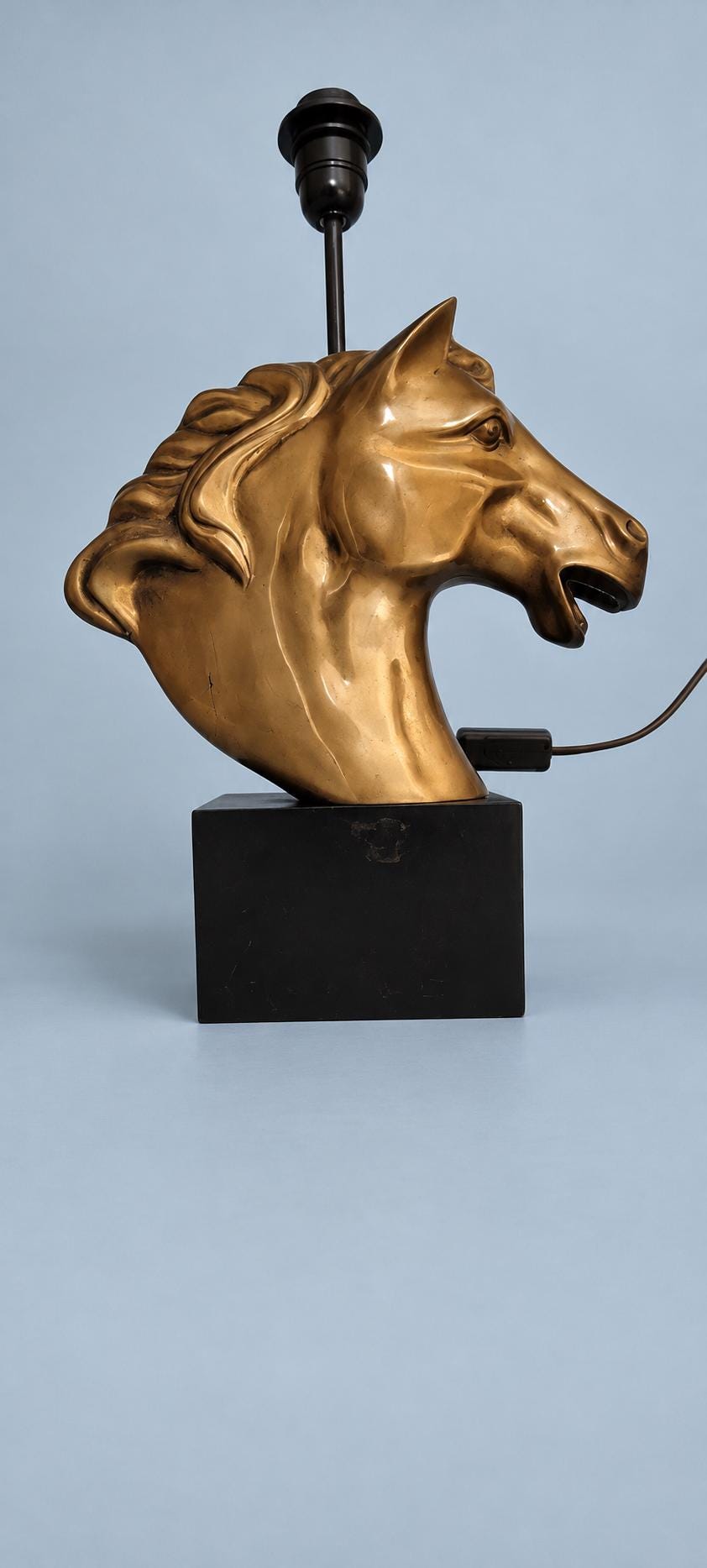 Vintage 1980s Brass Horse Head Table Lamp on Black Base, Hollywood Regency Sculptural Stallion Lamp, Equestrian Statement Light