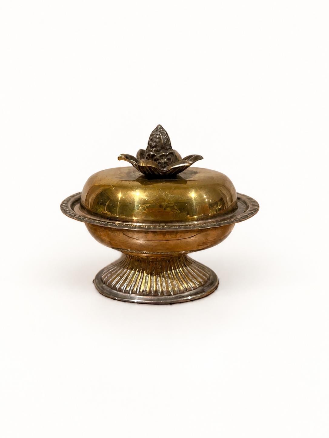 Vintage Lidded Bowl, Attributed 1920s–30s, Gold-Tone Metal with Pine-Cone Finial and Fluted Silver-Tone Foot, 21.5 cm