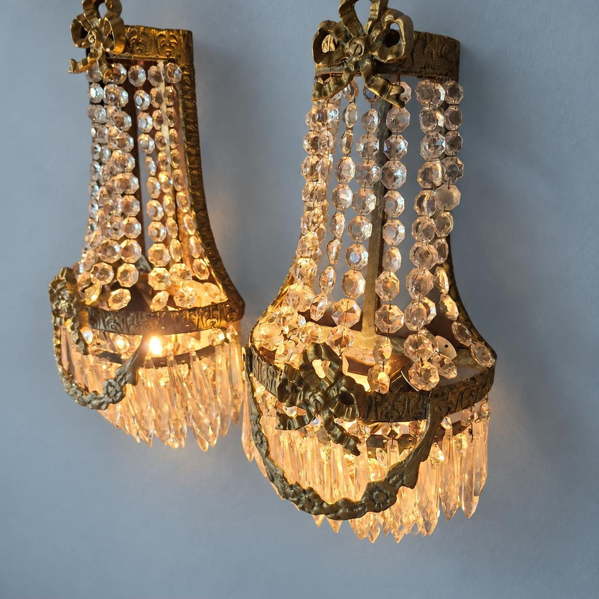 Vintage Pair of Hollywood Regency Beaded Wall Sconces, Empire Style Tent and Bag Design, Brass Frames with Faceted Glass Drops, 42 cm