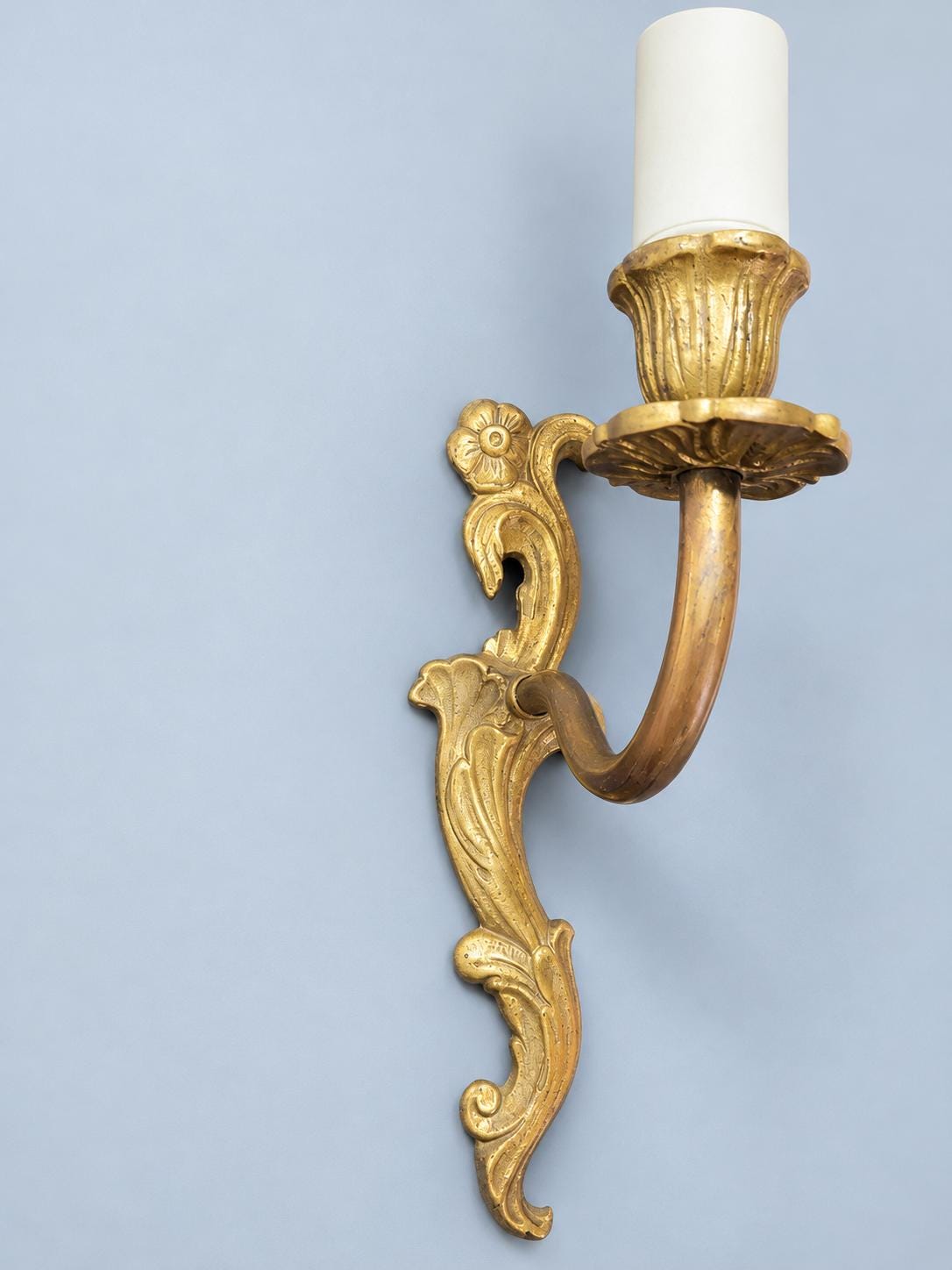 Vintage Pair of Rococo Louis XV Style Single-Light Wall Sconces, Gilt Metal Acanthus Scrolls, Candle Lights, 22 cm