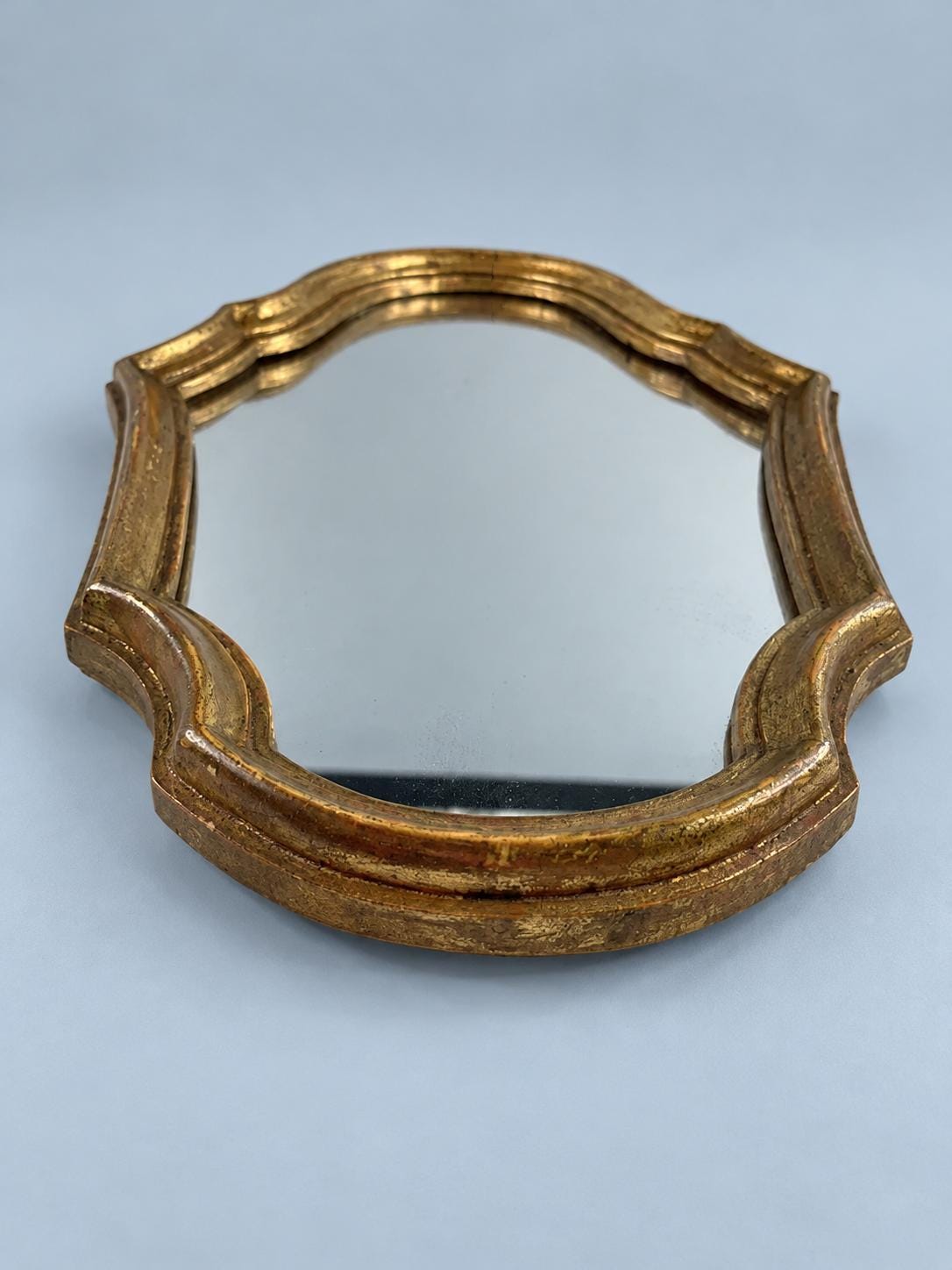 Vintage Small Gold-Tone Wall Mirror with Arched Shaped Frame and Softly Worn Gilding, 21 × 32 cm