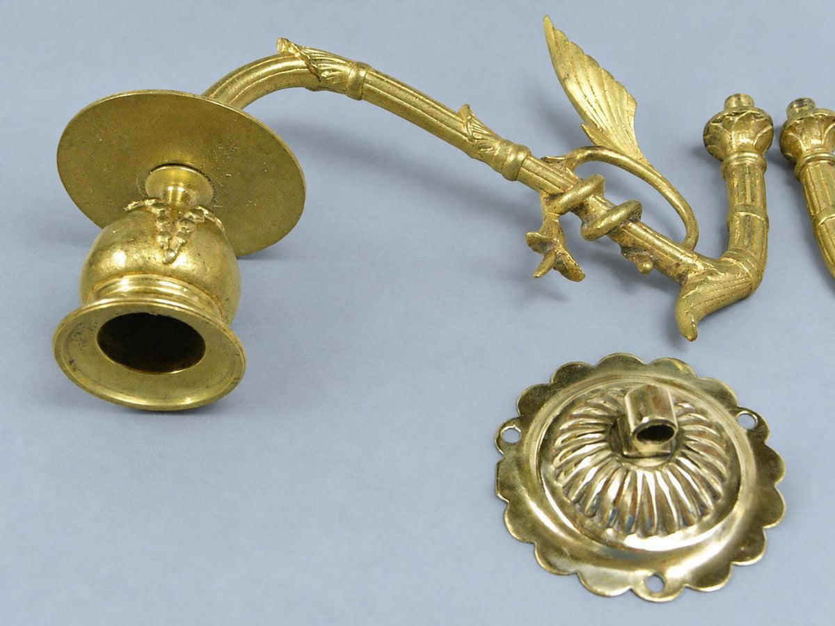 Vintage Pair of Swing-Arm Candle Sconces, Gilt Metal Faux-Bamboo Arms on Fluted Rosettes, Piano Style, 19 cm