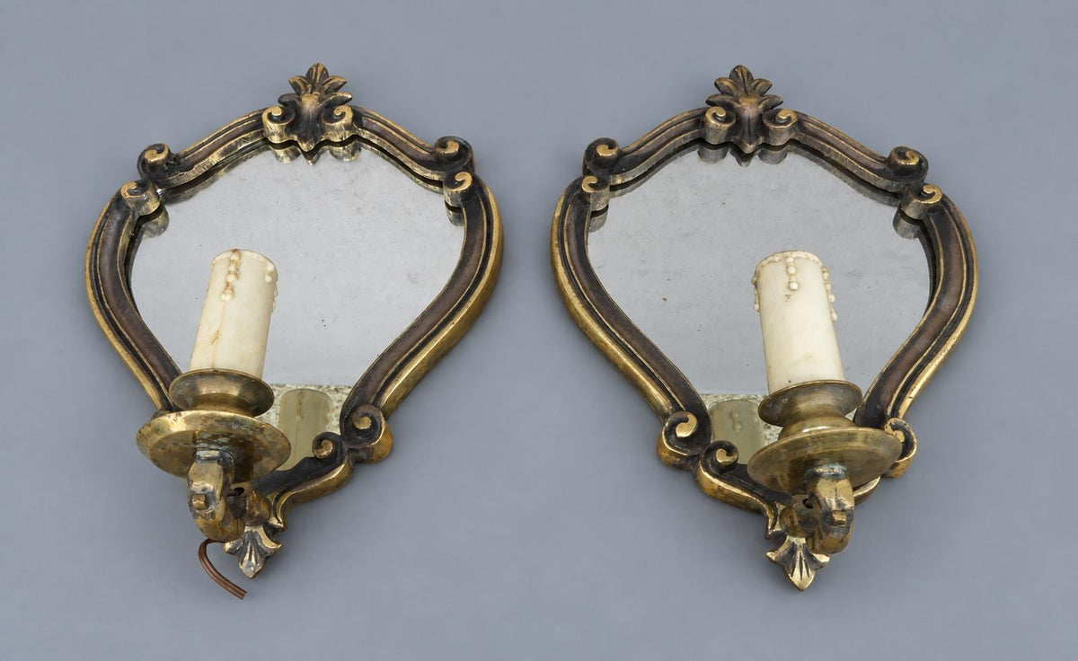 Vintage Pair of Single-Light Mirror Wall Sconces, Cartouche-Shaped Mirrors in Two-Tone Metal Frames with Palmette Crests, 29 cm