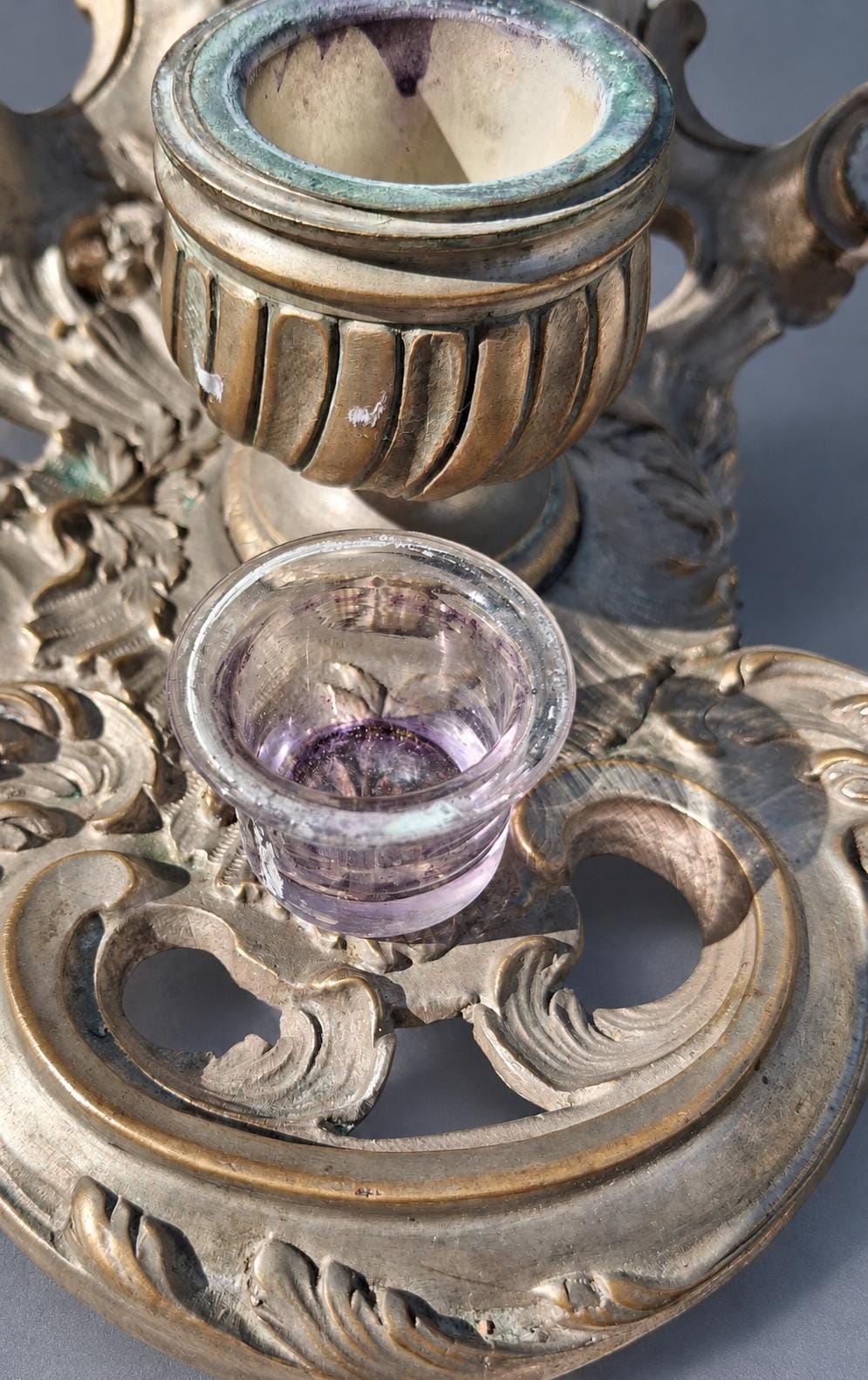 Vintage Louis XV Rocaille Style Inkstand, Silver-Tone Metal with Gadrooned Urn Inkwell and Pierced Scroll Tray, Attributed Late 19th Century