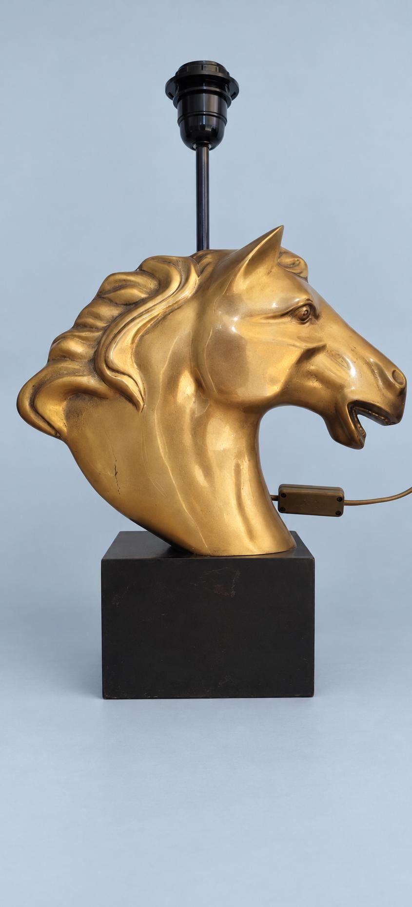 Vintage 1980s Brass Horse Head Table Lamp on Black Base, Hollywood Regency Sculptural Stallion Lamp, Equestrian Statement Light