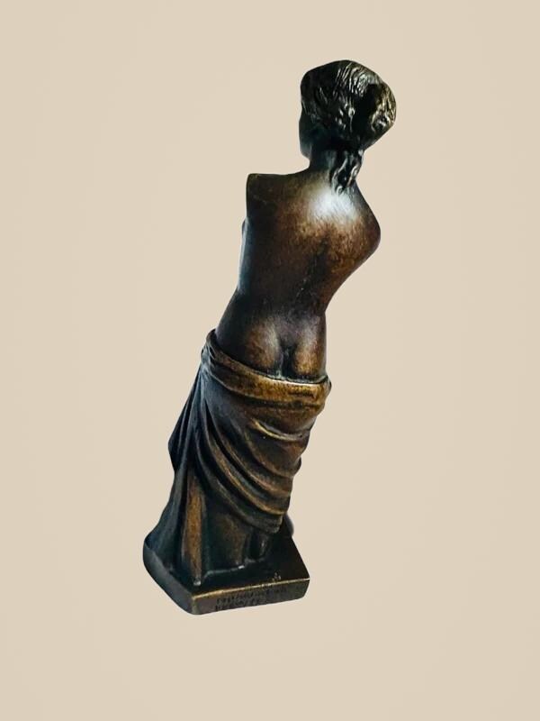 Vintage Venus de Milo Miniature, Dark Bronze-Tone Metal with Drapery and Felt Base, 15 x 6 cm
