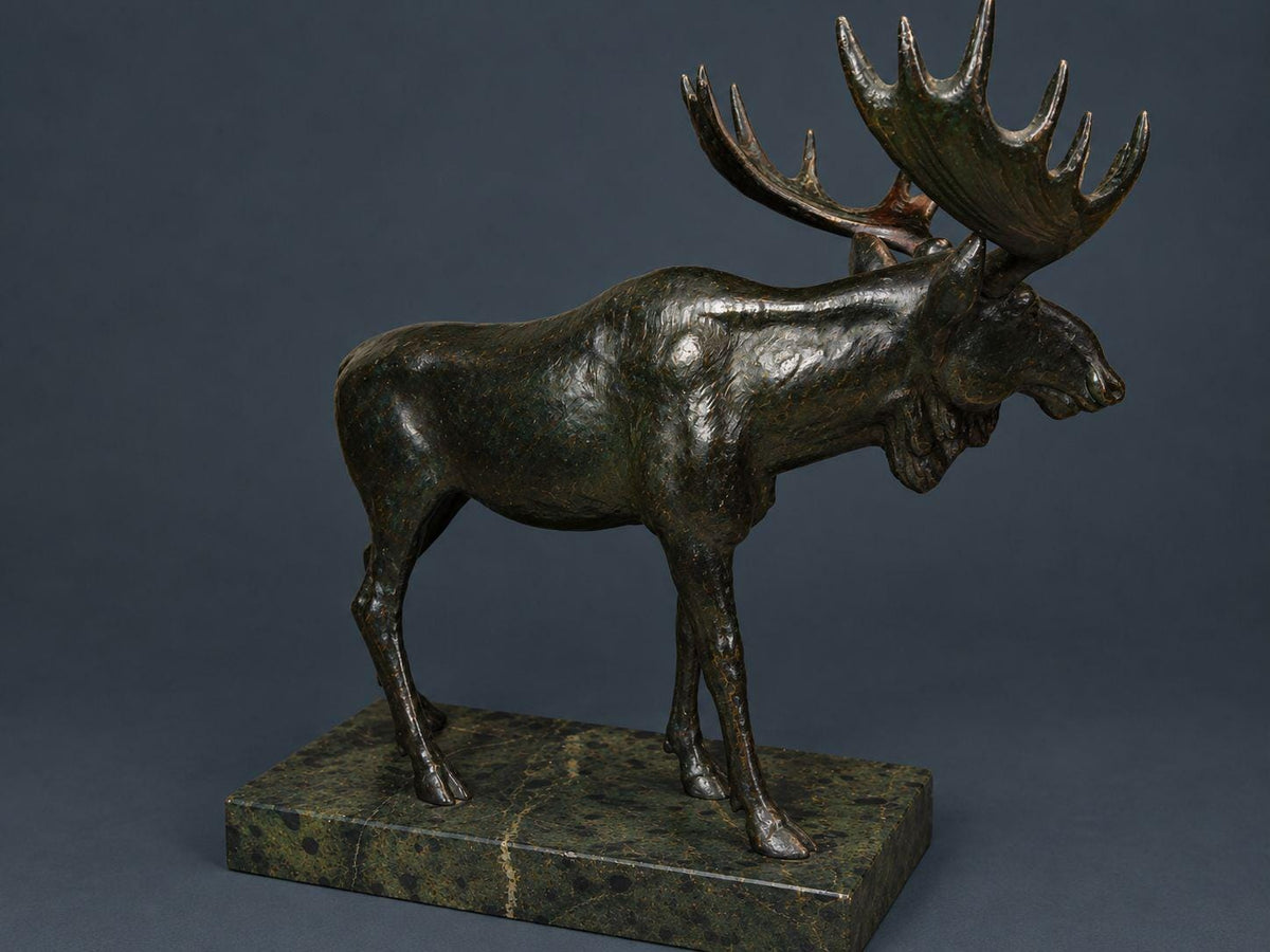 Antique Animalier Bronze Moose Sculpture, Standing Bull with Broad Antlers, Dark Graphite Patina on Stone Base, circa 1890