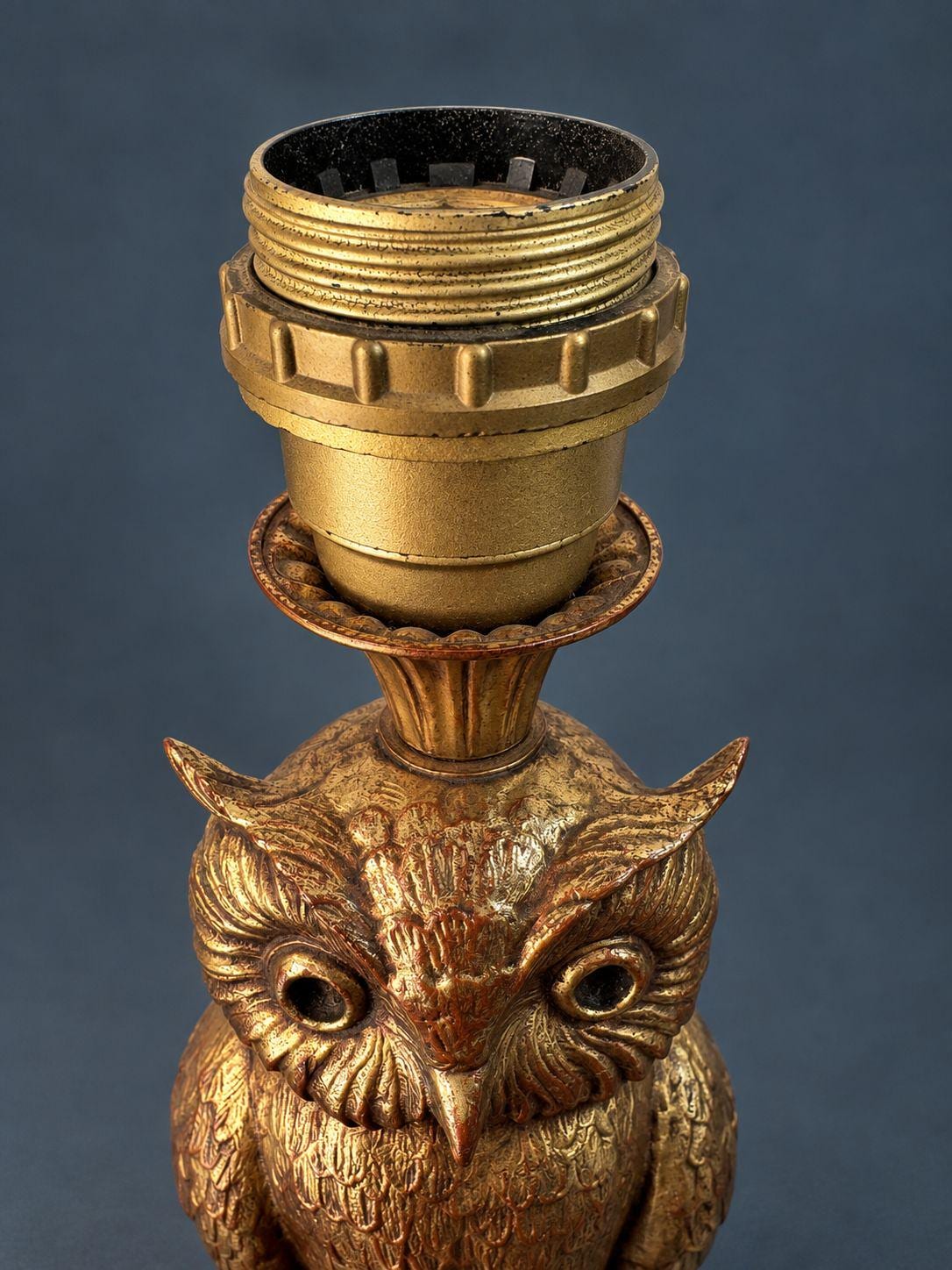 Pair of Vintage 1960s Gilt Metal Owl Table Lamps, Horned Owls Perched on Oak Leaf Branches, Hollywood Regency Bedside Lighting