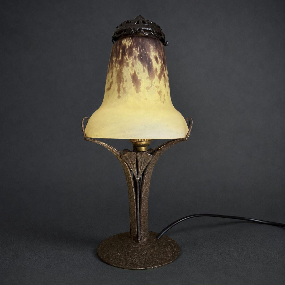 Vintage French Art Deco Wrought Iron Table Lamp with Mottled Yellow and Purple Art Glass Tulip Shade, Hammered Leaf Stem