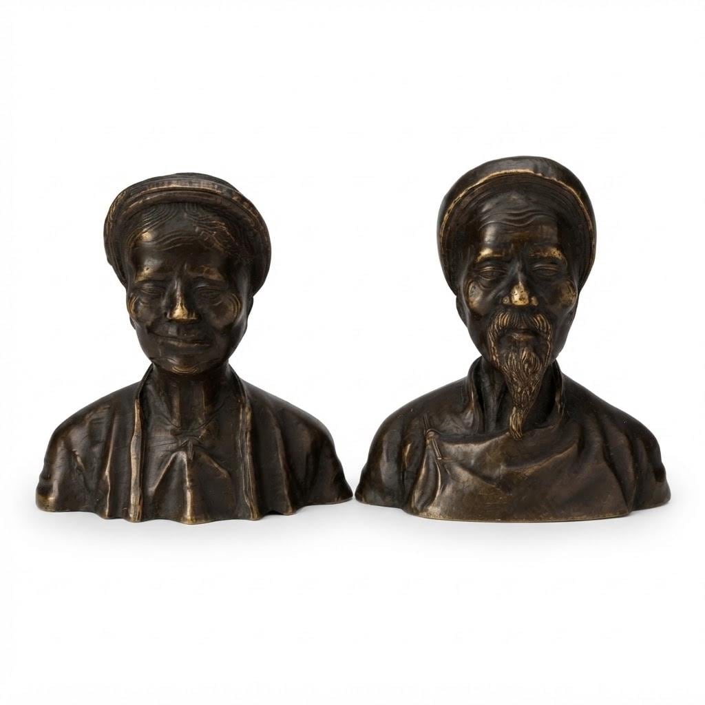 Pair of Antique Patinated Bronze Busts, Elderly Vietnamese Man and Woman in Traditional Khan Turbans, circa 1900