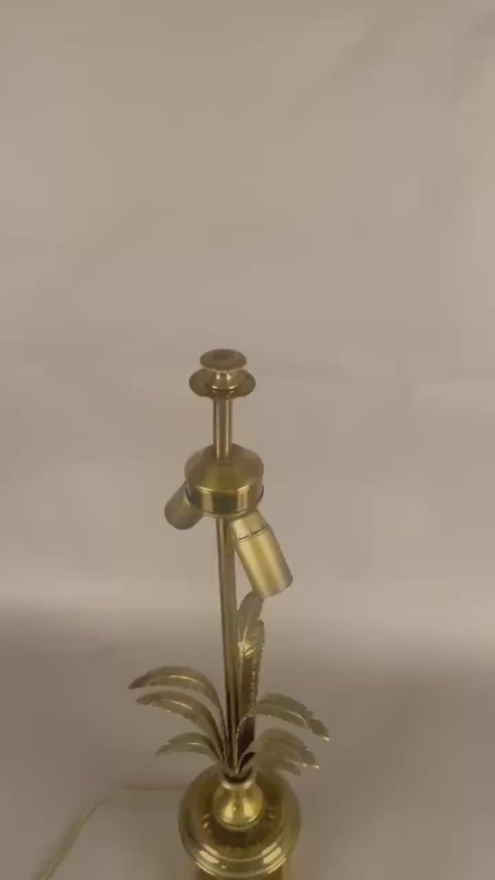 Vintage Brass Palm Frond Table Lamp, Urn Form, Dual Socket — Hollywood Regency Style, 1960s